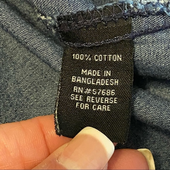 NEW LOOK / Dark Washed Lightweight Denim Pearl Snap Long Sleeve Shirt Size M - Picture 5 of 9